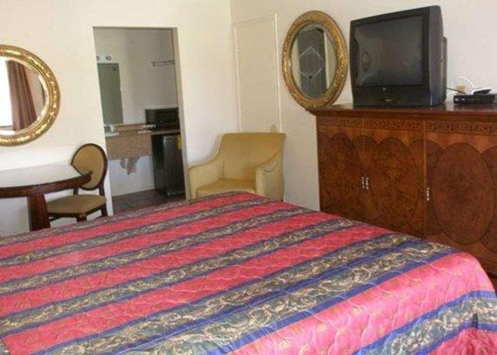 Beyond Stay Hotel Victorville Downtown Ruang foto