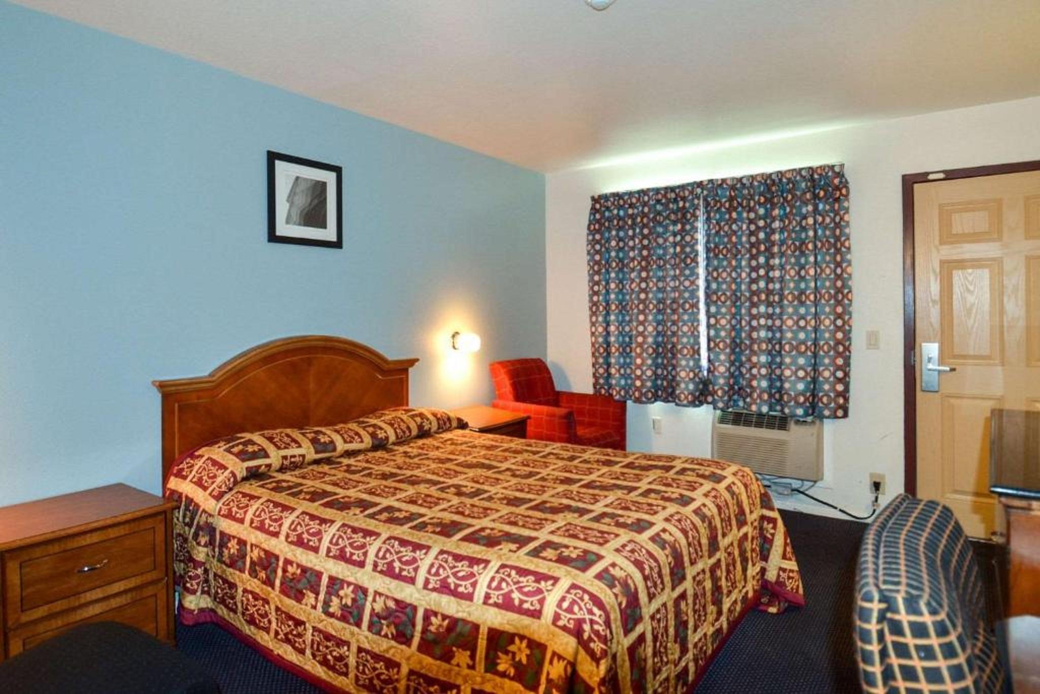 Beyond Stay Hotel Victorville Downtown Bagian luar foto