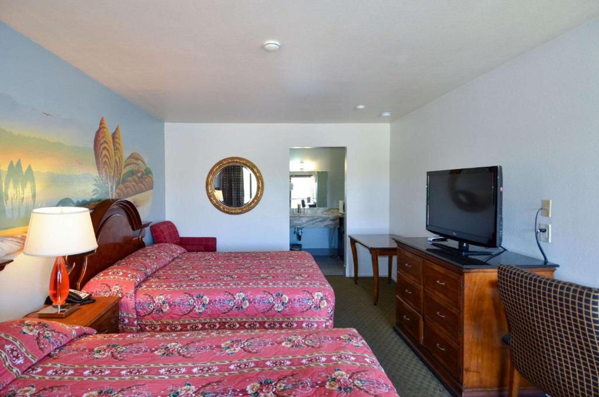 Beyond Stay Hotel Victorville Downtown Bagian luar foto