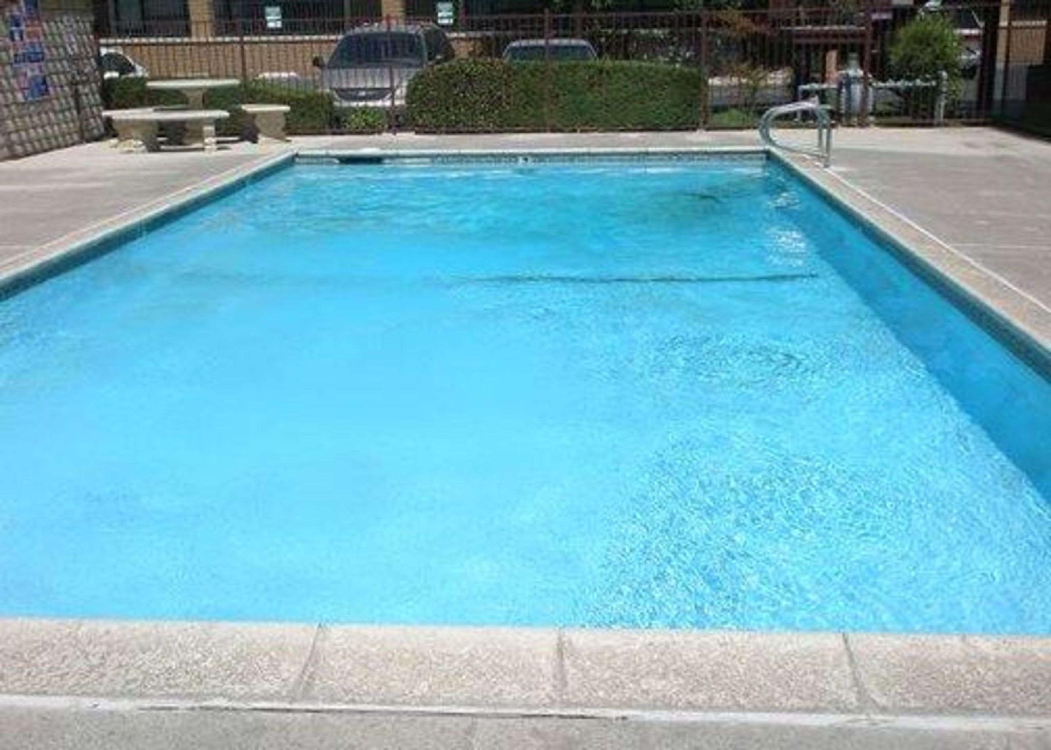 Beyond Stay Hotel Victorville Downtown Bagian luar foto